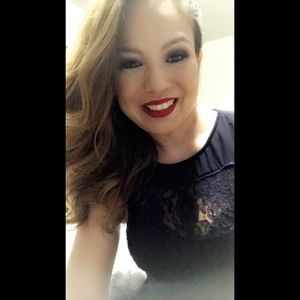 Meet your Posher, Jacqueline